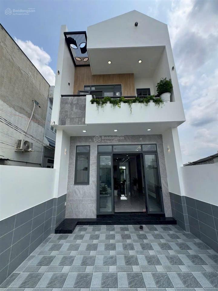 Nhà mới xây 5x29m, 145m2, giá 2.65 tỷ, shr, giáp hóc môn, mỹ hạnh, đức hoà