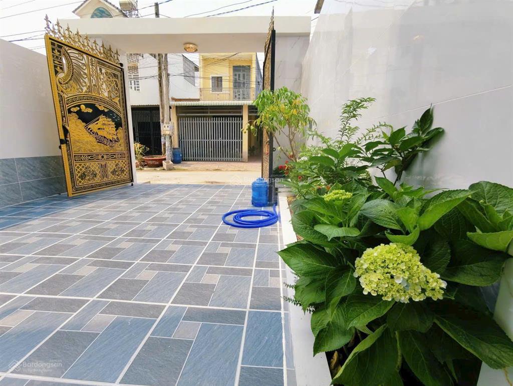 Bán nhà mỹ hạnh nam, đức hòa, 110m2, giá 3 tỷ 150tr, shr