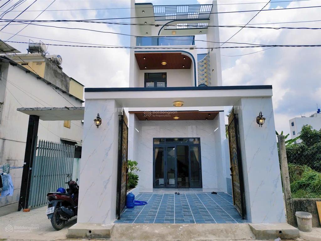 Bán nhà mỹ hạnh nam, đức hòa, 110m2, giá 3 tỷ 150tr, shr