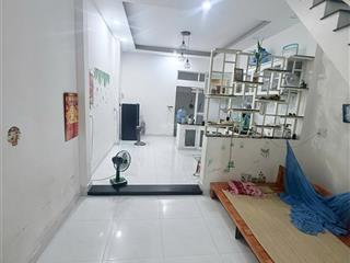 Nhà 1 trệt 1 lầu, 47.7m2, giá 1 tỷ 430tr, sổ riêng, xã mỹ hạnh bắc, đức hòa