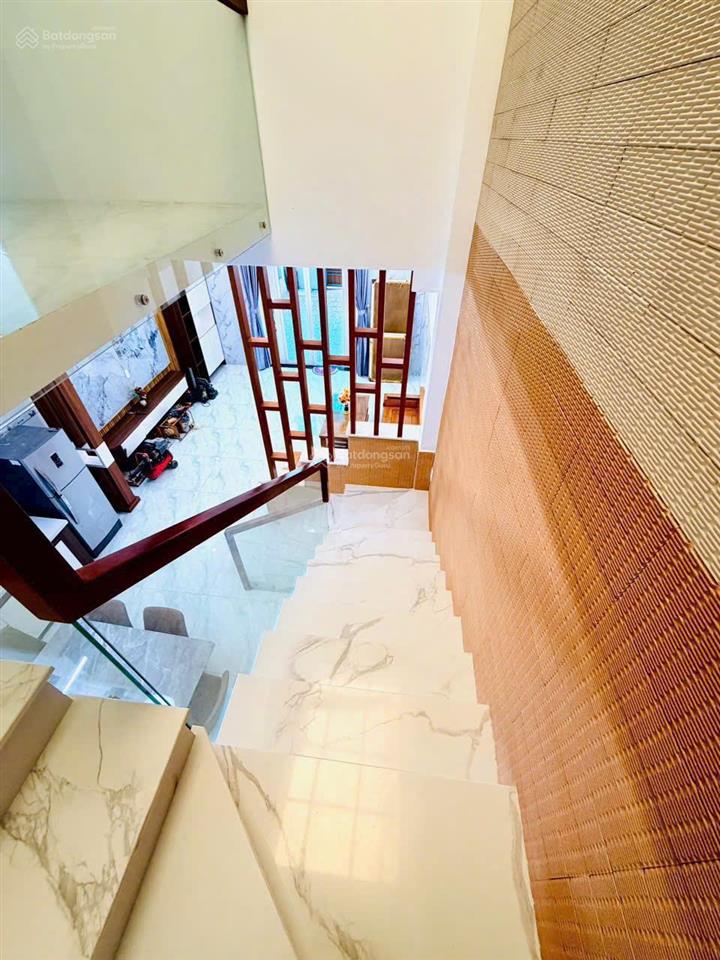 Hạ giá sâu 250tr còn 2.1 tỷ, 5x26m, thổ cư, thị trấn đức hòa, giáp bình tân, long an
