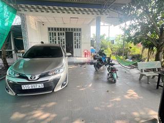 Bán nhà 5x30m2, gần ngã ba mỹ hạnh, giá 1 tỷ 450tr, sổ riêng, đức hòa, tây ninh
