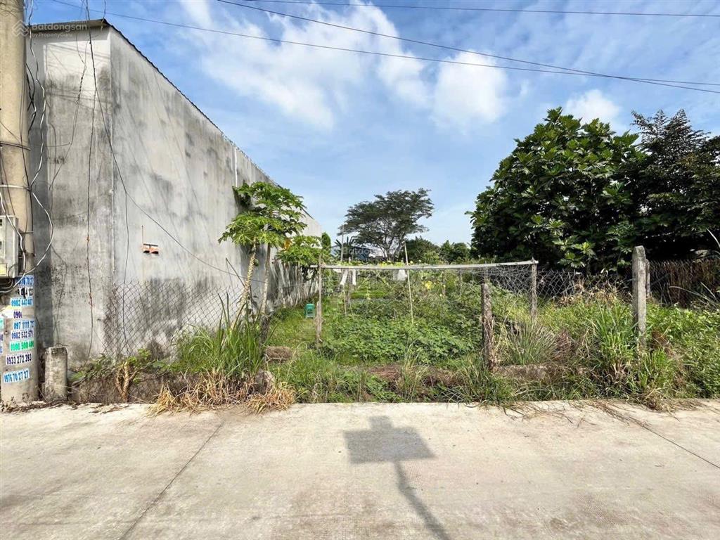 340m2 thổ cư, ngang 7m hiếm, giá 2.1 tỷ, sổ riêng, mỹ hạnh nam, đức hoà