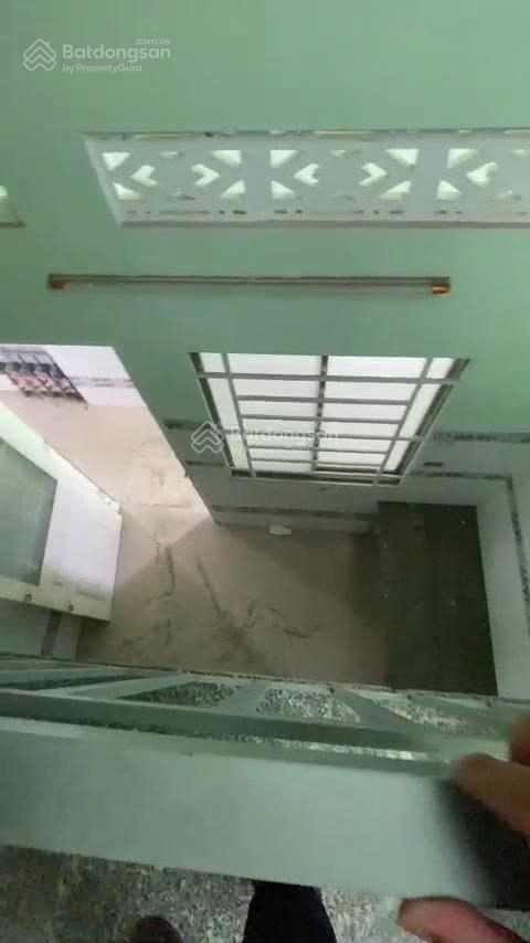 Bán dãy trọ 5 phòng, 5x20m, giá 1 tỷ 650, gần ngã ba mỹ hạnh, đức hoà