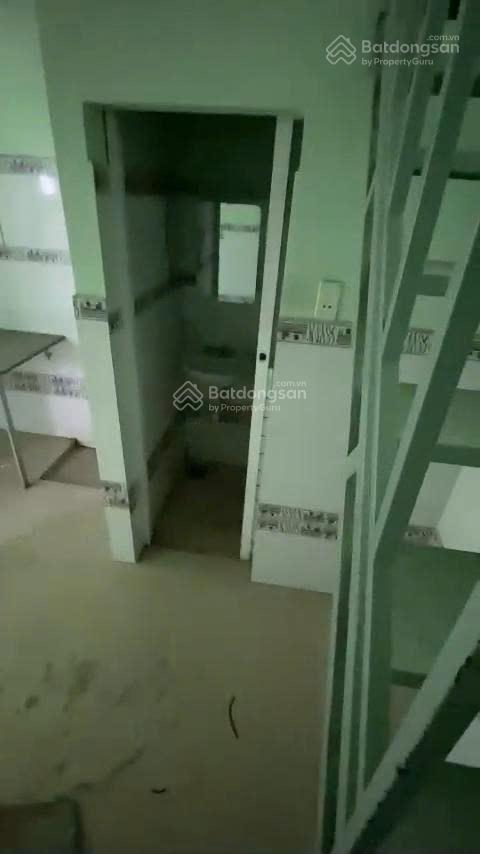 Bán dãy trọ 5 phòng, 5x20m, giá 1 tỷ 650, gần ngã ba mỹ hạnh, đức hoà