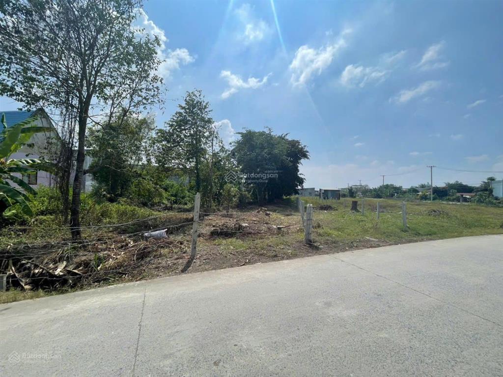 358m2 thổ cư mặt tiền đường xe hơi, mỹ hạnh nam, giá 2 tỷ 050tr, sổ riêng, đức hòa