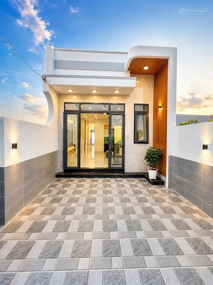 Bán gấp nhà vườn 5x28m, giá 2.1 tỷ, mỹ hạnh bắc, đức hòa, tây ninh