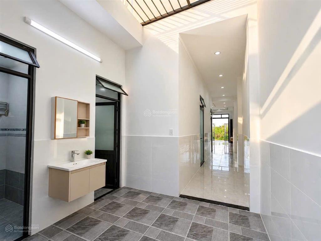 Bán gấp nhà vườn 5x28m, giá 2.1 tỷ, mỹ hạnh bắc, đức hòa, tây ninh