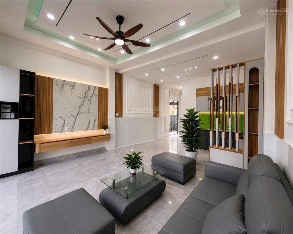 Bán gấp nhà vườn 5x28m, giá 2.1 tỷ, mỹ hạnh bắc, đức hòa, tây ninh