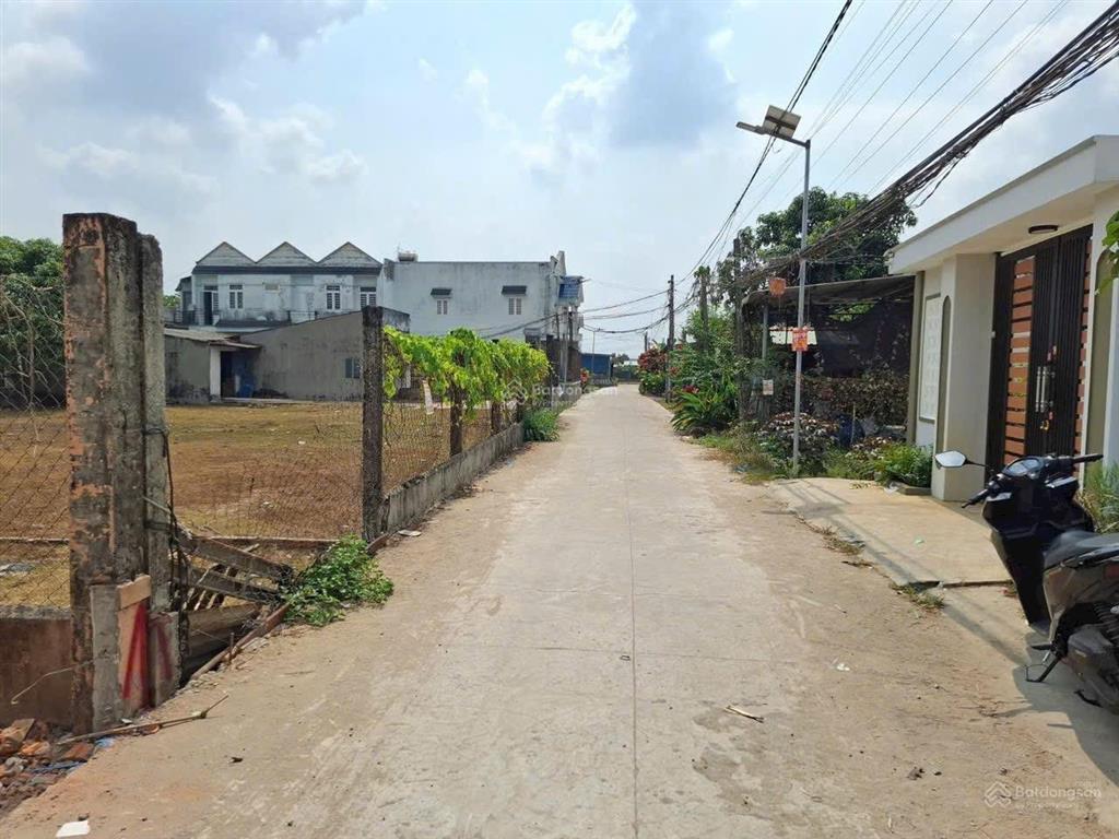Bán đất xây trọ mỹ hạnh nam, 5x27m, giá 1.2 tỷ, sổ riêng, đức hòa