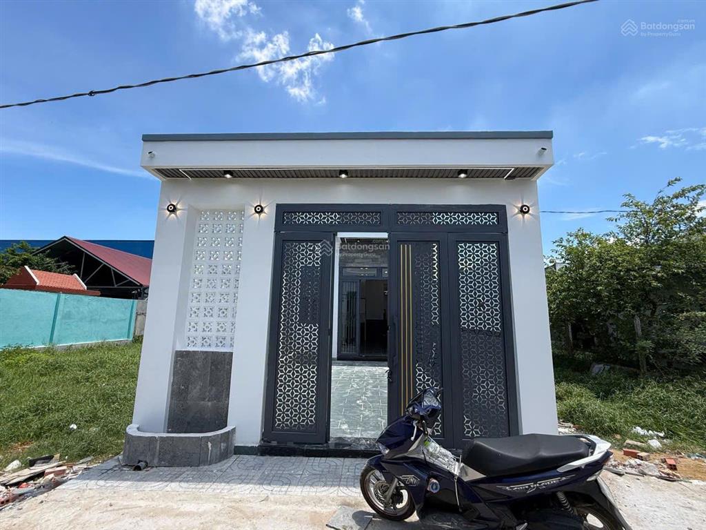 2.1 tỷ sở hữu nhà vườn đẹp, sân rộng, 5x27m, sổ riêng, mỹ hạnh nam, đức hòa, giáp hóc môn