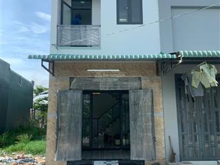 Hàng hiếm mỹ hạnh nam, nhà 1 lầu mới tinh, giá 1 tỷ 450tr, sổ riêng, dọn vào ở ngay, đức hòa