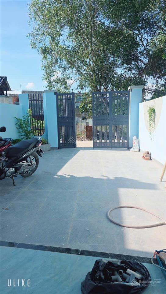 Nhà sân vườn mỹ hạnh nam 162m2, giá 1.9 tỷ bao hết phí, nở hậu, sổ riêng, đức hòa