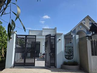 Nhà sân vườn mỹ hạnh nam 162m2, giá 1.9 tỷ bao hết phí, nở hậu, sổ riêng, đức hòa