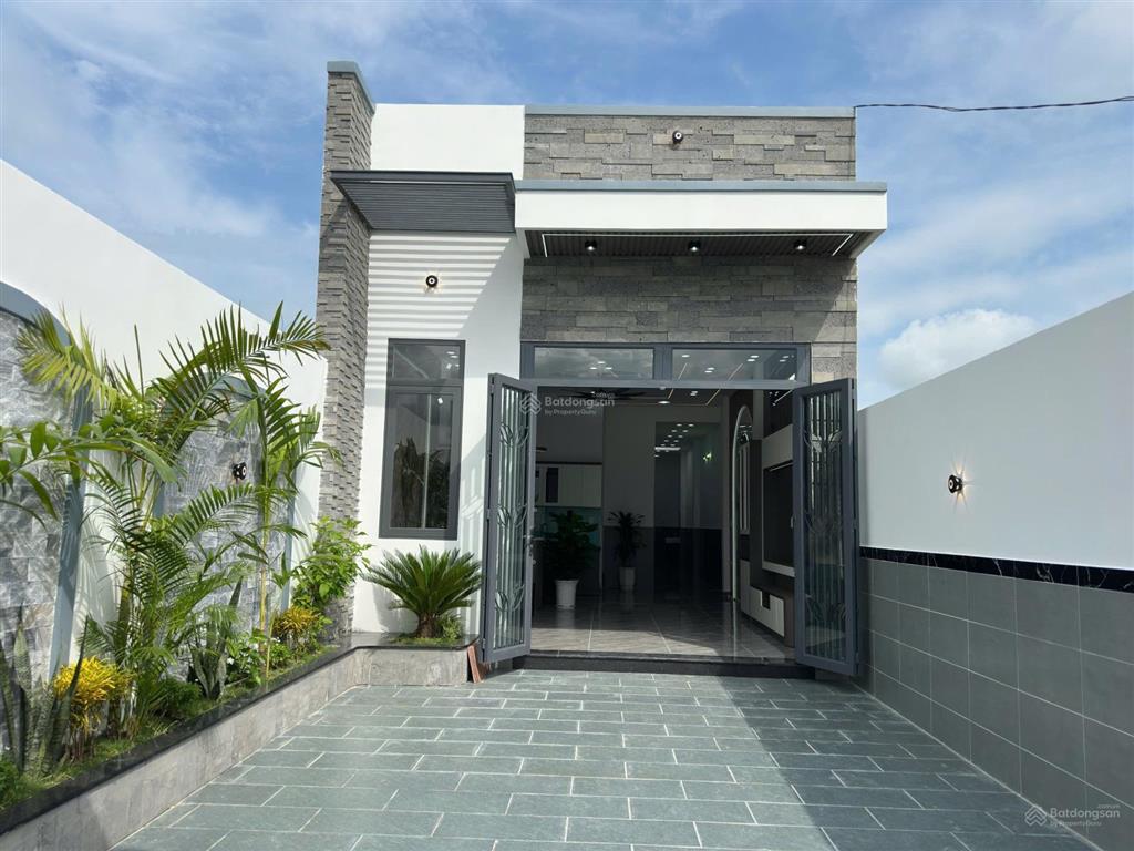 Nhà cấp 4 sân vườn, 5x27, giá 2 tỷ 1, mỹ hạnh nam, đức hoà