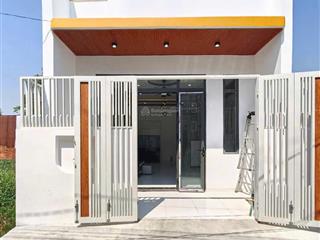 Hạ giá 100tr chỉ 1 tỷ 390tr, nhà cấp 4 cực đẹp, 5x15m, mỹ hạnh, đức hòa, sổ riêng