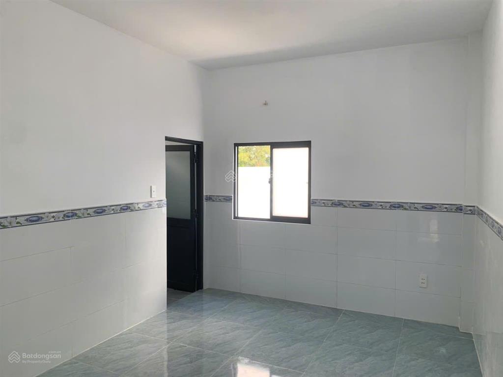 Chỉ 1 tỷ 900tr, sở hữu ngay nhà sân vườn 5x30m, nở hậu 7.5m, mỹ hạnh nam, đức hòa