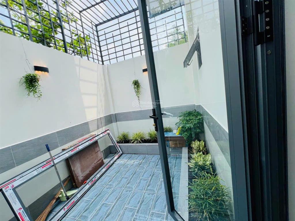 Bán nhà đúc thật, tường 20, mỹ hạnh nam, 110m2, giá 3,1 tỷ, sổ riêng, đức hòa