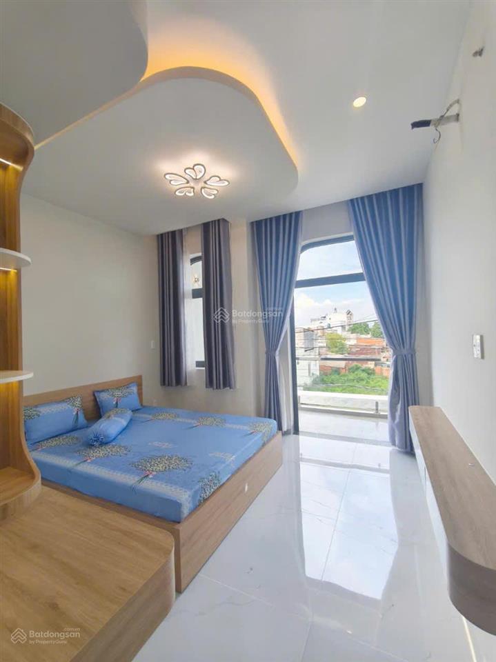Bán nhà đúc thật, tường 20, mỹ hạnh nam, 110m2, giá 3,1 tỷ, sổ riêng, đức hòa