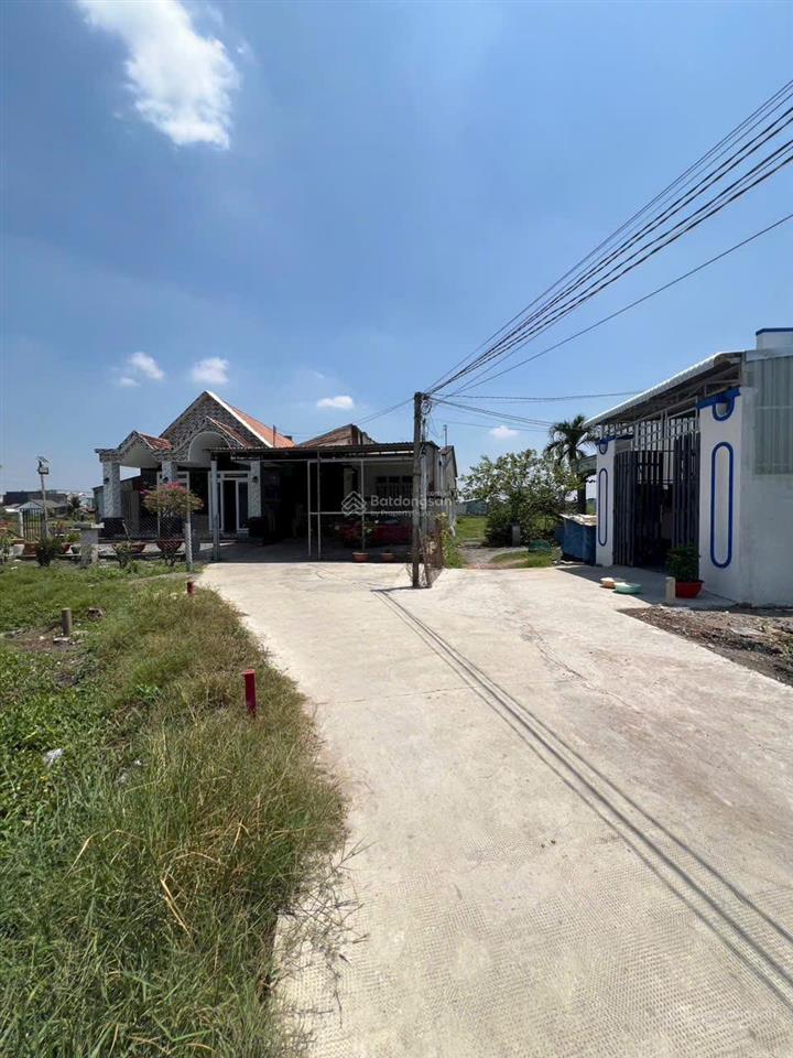 Đất thổ cư 5x22.5m, gần chợ mỹ hạnh nam, sổ riêng, giá 1.3 tỷ tl, đức hòa