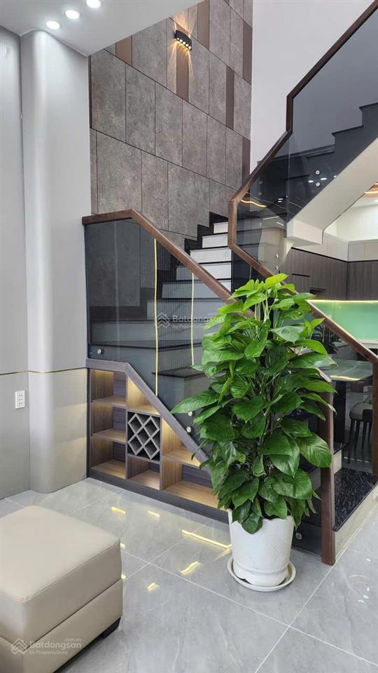 Siêu phẩm nhà phố, 124m2, sổ riêng, mỹ hạnh bắc, đức hòa, long an