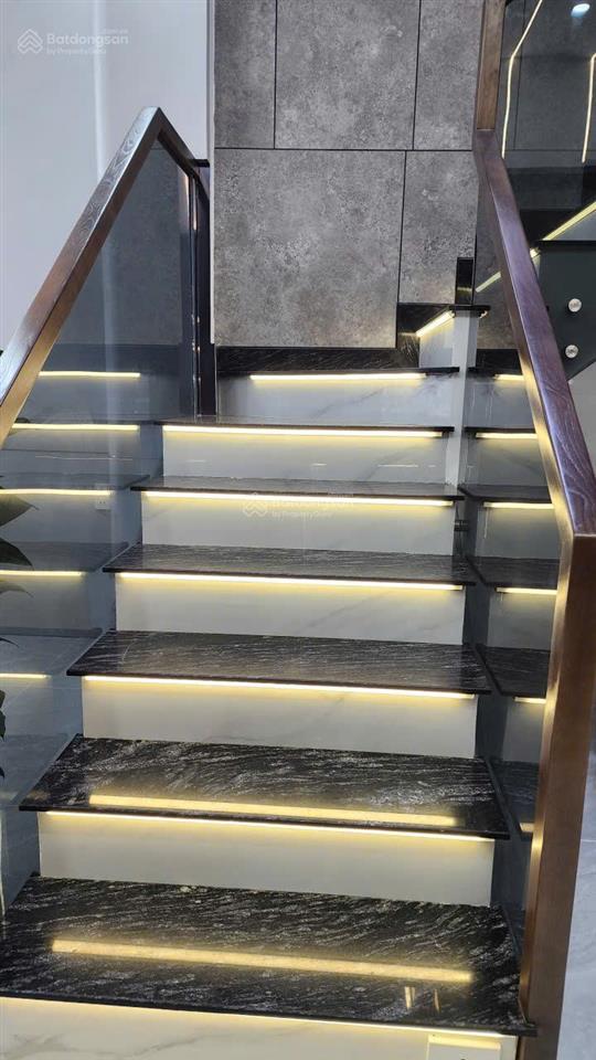Siêu phẩm nhà phố, 124m2, sổ riêng, mỹ hạnh bắc, đức hòa, long an