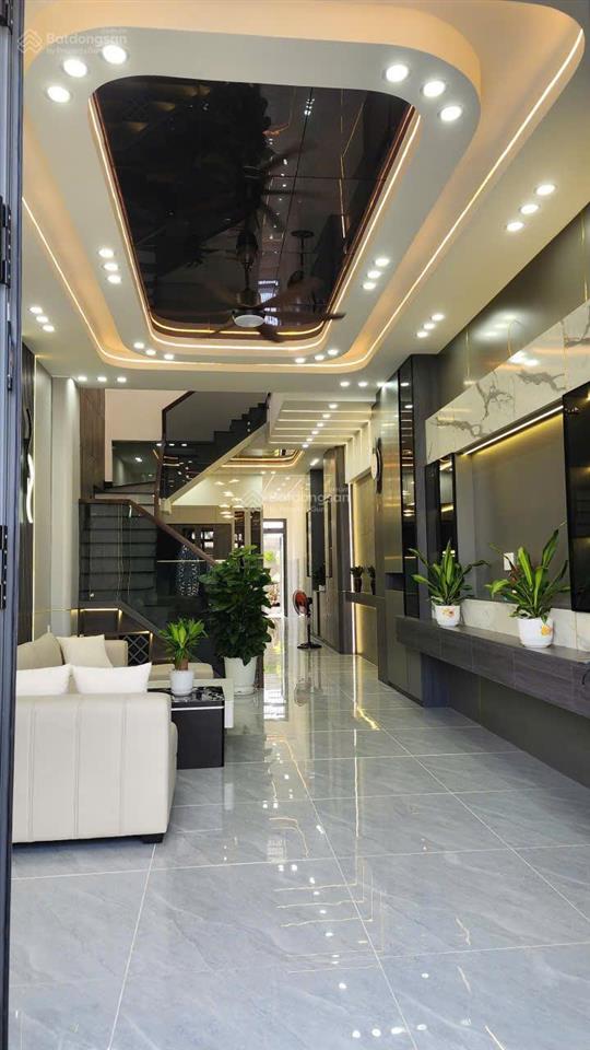 Siêu phẩm nhà phố, 124m2, sổ riêng, mỹ hạnh bắc, đức hòa, long an