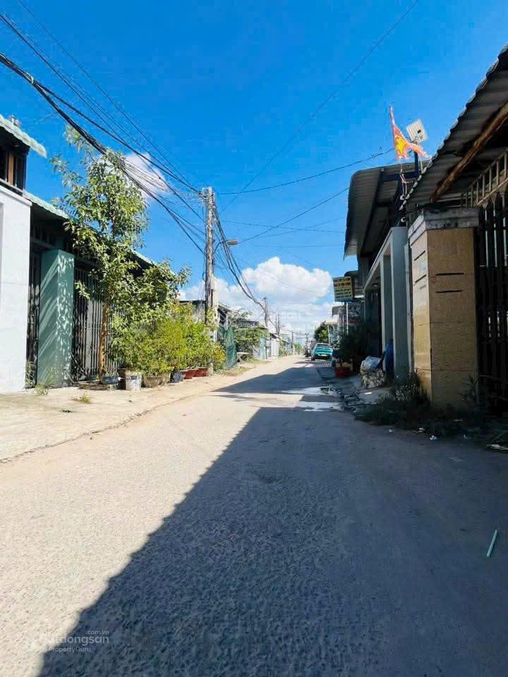 Bán đất thổ cư kinh doanh, 10x35m, ngay đường gò hưu, giá 3.3 tỷ, sổ riêng, mỹ hạnh nam, đức hòa