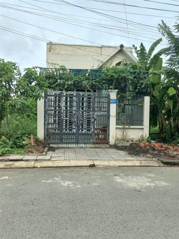 Nhà ngộp kdc trần anh, 5x18m, giá 1 tỷ 550, sổ riêng, mỹ hạnh nam, đức hòa
