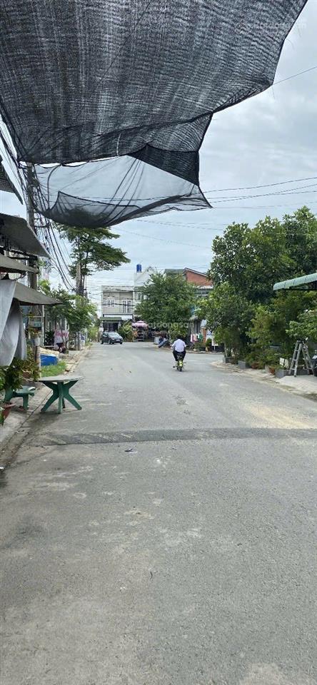Nhà ngộp kdc trần anh, 5x18m, giá 1 tỷ 550, sổ riêng, mỹ hạnh nam, đức hòa