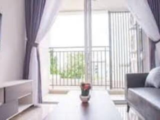 Cho thuê chung cư 590 cmt8  p11, q3, mặt tiền đối diện cv lê thị riêng, diện tích 85m2