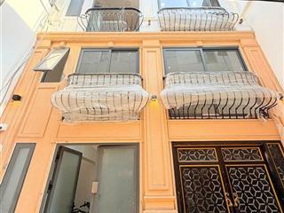 Bán Tòa  CHDV 25 Phòng, HXH Cách Mạng Tháng 8, Quận 3, 8x18m, 5 Tầng, chỉ 35,9 tỷ.