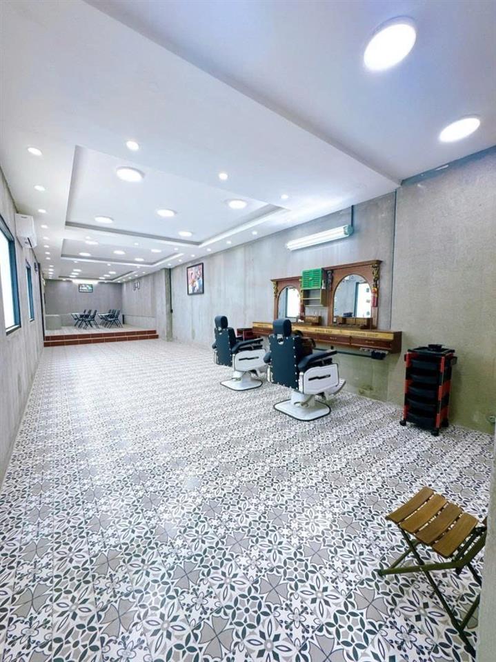 Bán nhà 2 Mặt tiền Nguyễn Xí - ngay VinCom Nguyễn Xí, 4.2x25m, 2 Tầng, 3PN, 19 tỷ.