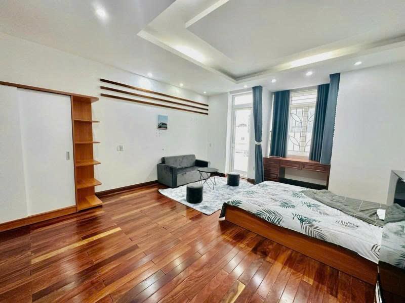 Bán nhà Mặt tiền Phó Đức Chính - gần Lê Văn Duyệt, 6,8x14m, 8 Tầng, Khoán 65tr, 24,5 Tỷ