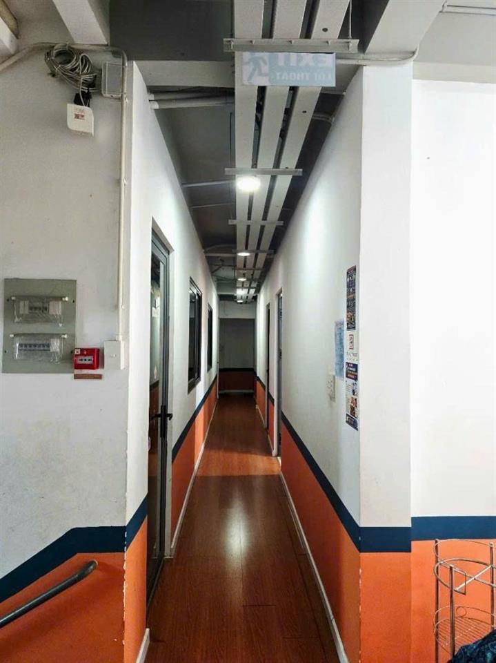 Bán Nhà Mặt tiền Núi Thành - giao Cộng Hòa, DT: 15x38m, 4 Tầng, 1 đời chủ, chỉ 89 Tỷ.