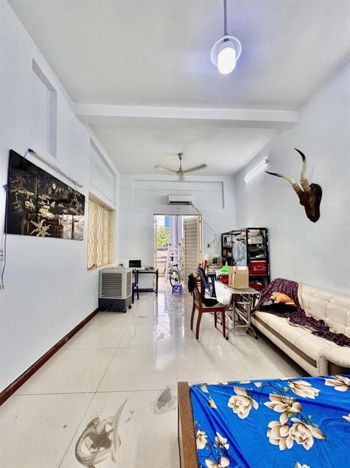 Bán nhà 2 Mặt tiền Ba Gia - gần Lý Thường Kiệt vào, 6,8x26m, 5 Tầng - HĐT 70 tr, hạ 29,9