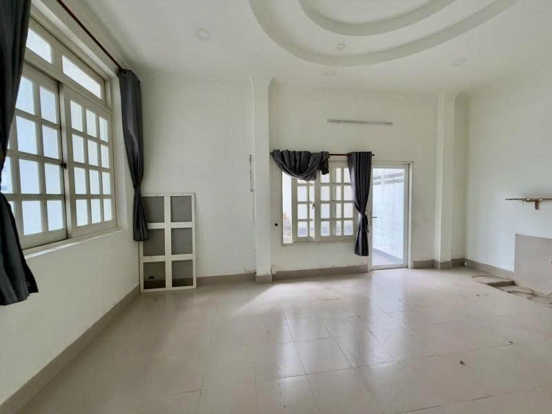 Bán Nhà Hẻm 496 Dương Quảng Hàm - Nguyễn Văn Lượng, 12x13m, 2 Tầng cũ, 18,9 Tỷ.