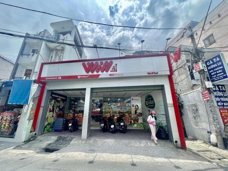 Bán Nhà Mặt tiền Công Chúa Ngọc Hân - giao Lê Đại Hành, 7,8x18m, Cấp 4, HĐT 30tr, 22,5 Tỷ.
