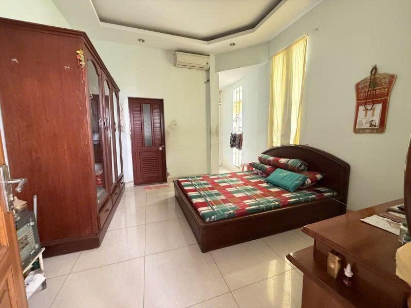 Bán nhà Mặt tiền Hậu Giang - gần Kinh Dương Vương, 11x20m, 5 Tầng  - 6PN, chỉ 36,9 Tỷ.