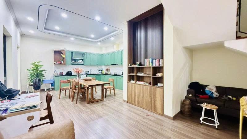 Bán Nhà hẻm 10m Lê Thị Hồng - ngay Nguyễn Oanh, 7,5x23m, 5 Tầng - có Hầm, 5PN, 25,9 Tỷ.