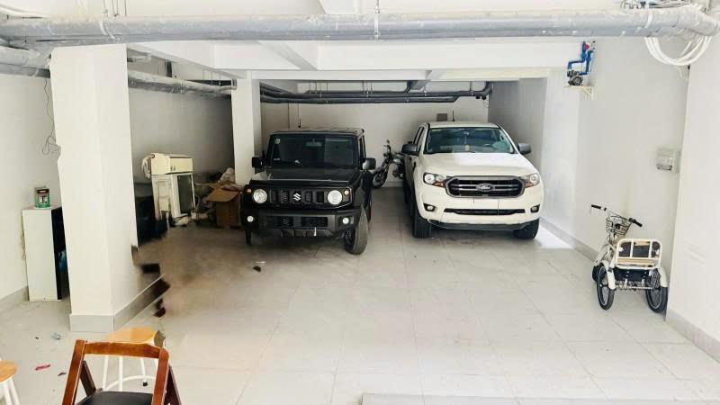 Bán Nhà hẻm 10m Lê Thị Hồng - ngay Nguyễn Oanh, 7,5x23m, 5 Tầng - có Hầm, 5PN, 25,9 Tỷ.
