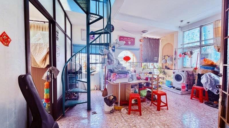 Bán Nhà Mặt tiền Trương Đăng Quế - gần Phạm Văn ĐỒng, 10,8x14m, 4 Tầng, 7PN, 13,9 Tỷ.