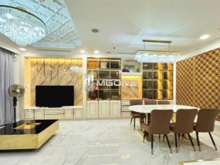 Bán căn hộ cao cấp vinhomes central park  tòa landmark 81  3pn  tặng full nội thất  sổ hồng