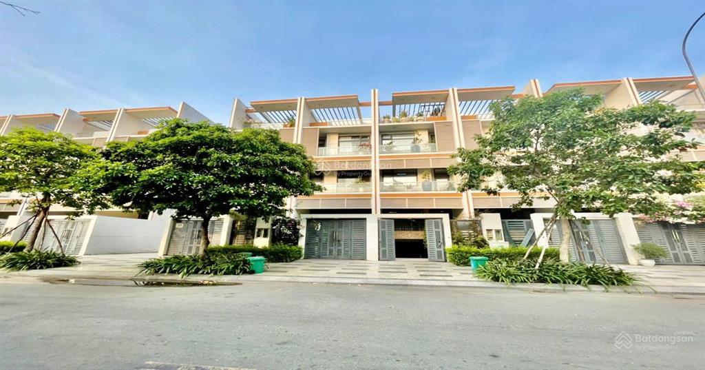 Cho thuê biệt thự tại 12 đường số 29, 160 triệu, 162m2, đầy đủ nội thất hot!