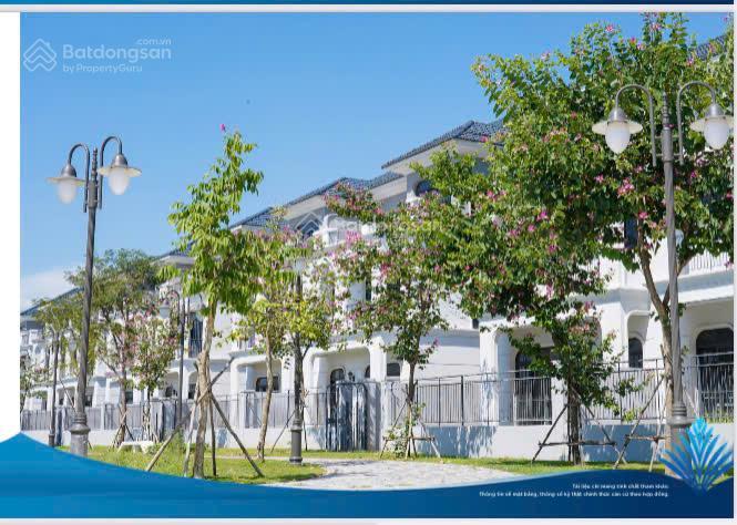 Cần tiền bán gấp biệt thự palm city quận 9 giá tốt