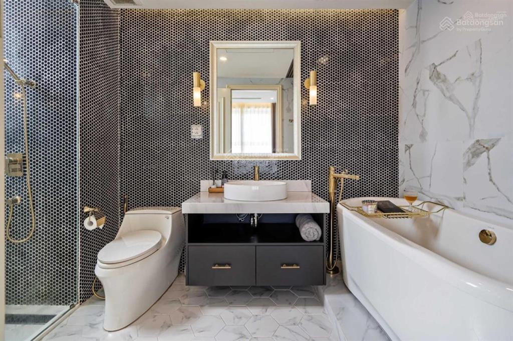 Chủ kẹt tiền cần bán rất gấp căn hộ 2pn+2wc botanica premier giá tốt nhất thị trường chỉ 5,7