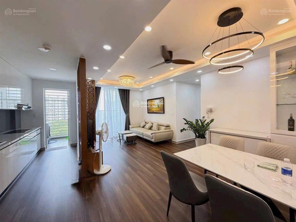 Căn hộ 3pn orchard parkview giá rẻ và tốt nhất dự án  e nhung xem nhà nhanh ạ.giá rẻ bán rất nhah