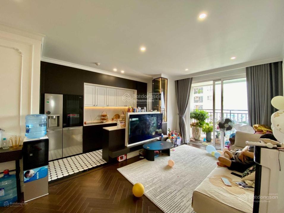 Chính chủ bán nhanh căn hộ 75m2 golden mansion giá chỉ 5,5 tỷ. giá mềm  em xem nhà nhanh ạ