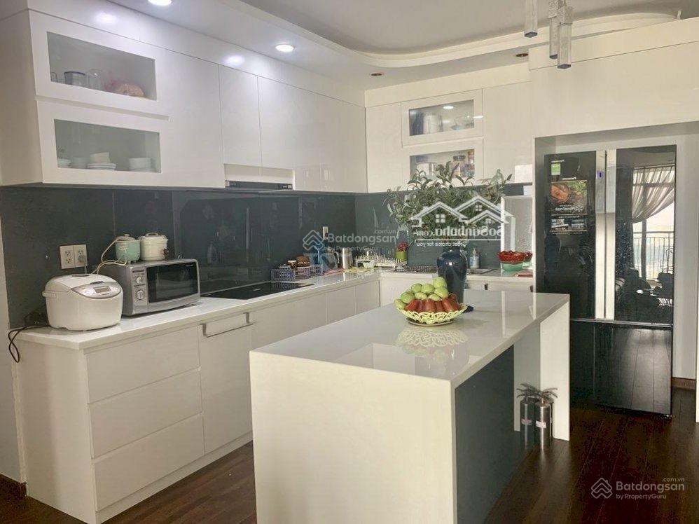 Chính chủ bán căn hộ satra eximland, phú nhuận, 3 phòng ngủ, nhà đẹp, giá tốt.  0919 548 ***