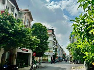 Chính chủ gửi bán biệt thự hoa mai, phú nhuận, giá tốt. 0919 548 ***